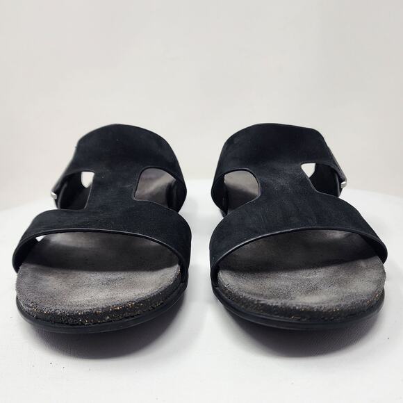 Munro Jody Slide Sandals Women 10.5M Black Nubuck Leather Silver Accent m490686 - Picture 4 of 13
